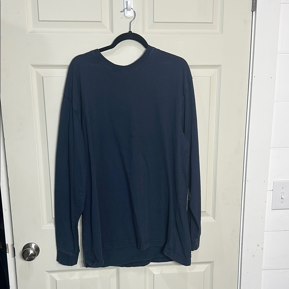Men's Navy Blue Long Sleeve Shirt